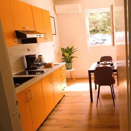Neda Pula,near The Beach,free Parking And Wi-fi بولا
