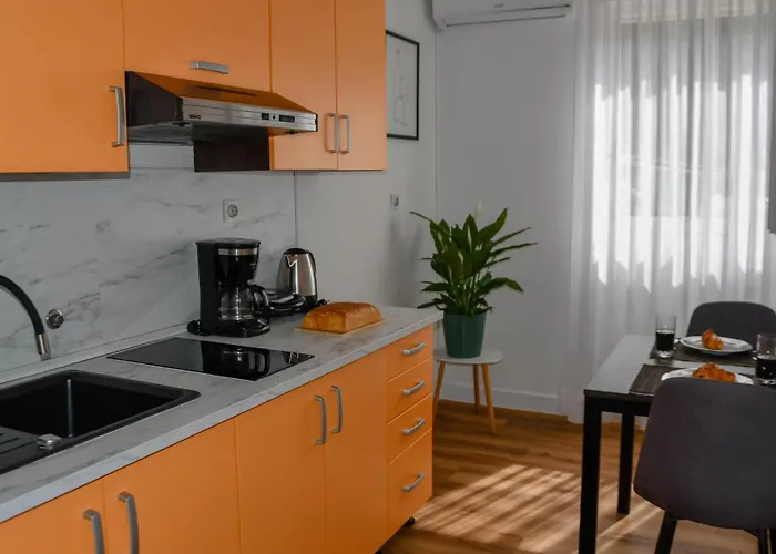 Neda Pula,near The Beach,free Parking And Wi-fi Apartment Pula