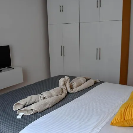 Neda Pula,near The Beach,free Parking And Wi-fi