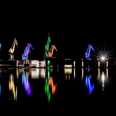 Neda Pula,near The Beach,free Parking And Wi-fi * 풀라